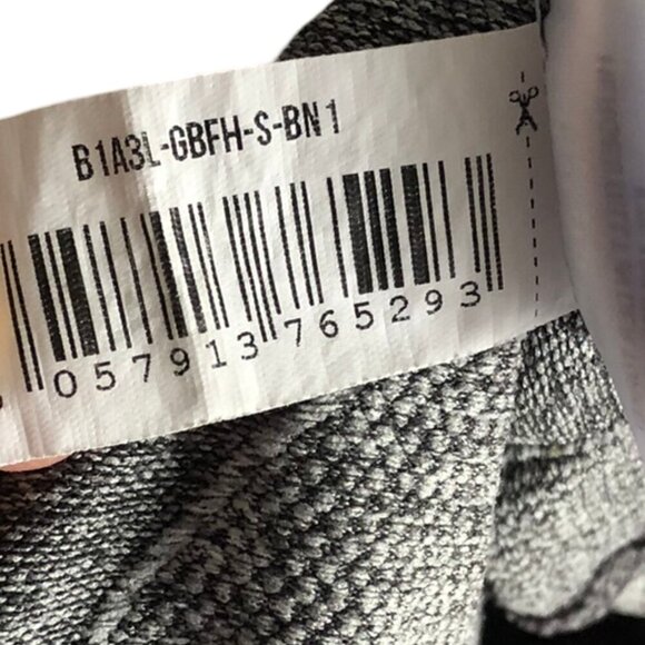 GYMSHARK Heathered Gray Cropped Compression Long Sleeve Top Cut Out Back Size S - Picture 10 of 14